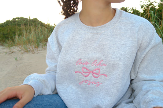 LOVE LIKE JESUS EMBROIDERY PINK BOW CREWNECK | GRAY CREW COLOR